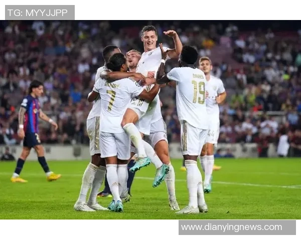 西甲焦点战皇马大胜拜仁引发争议判罚全场沸腾